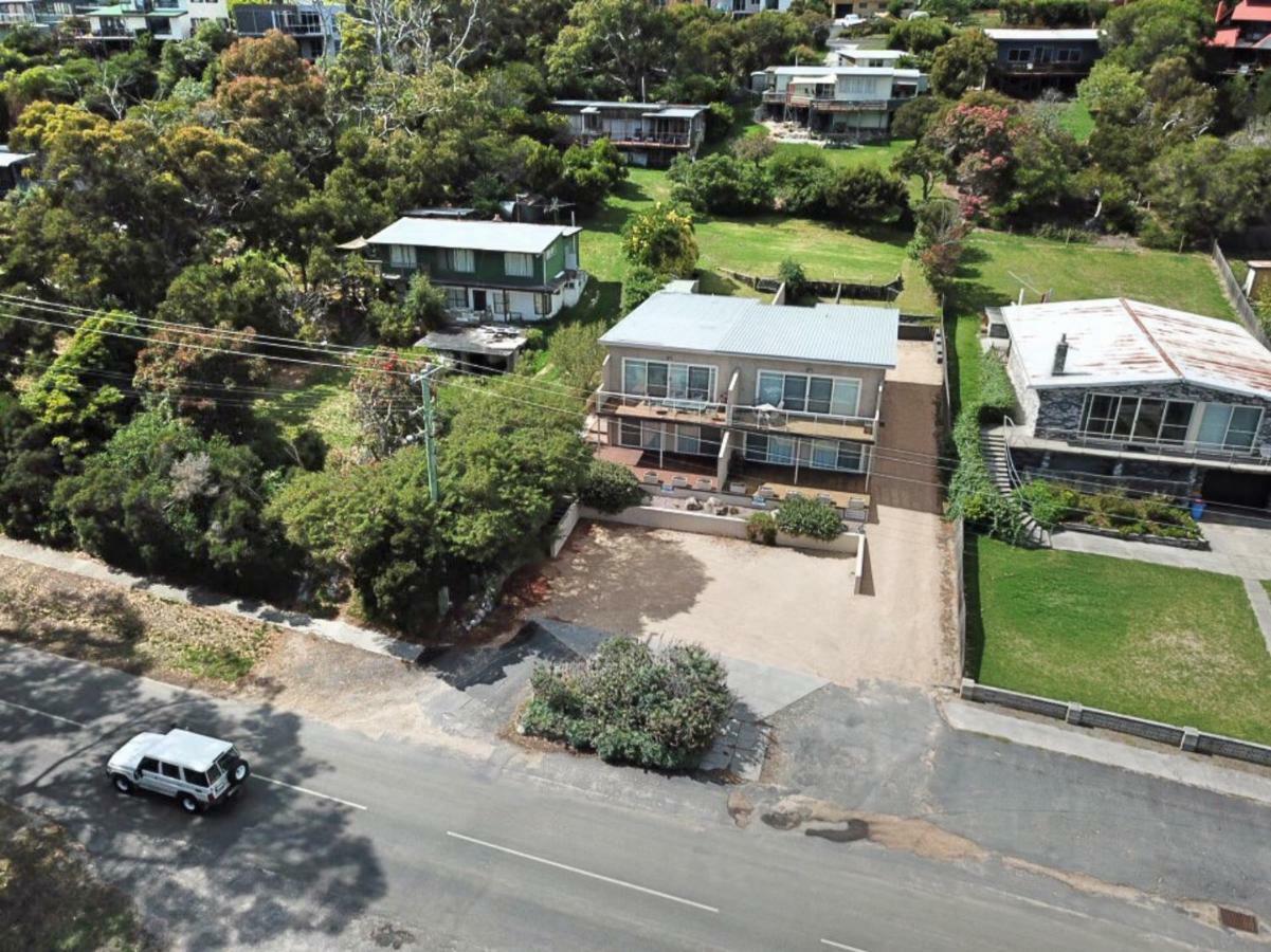 Quarterdeck Apartment Binalong Bay Exterior foto